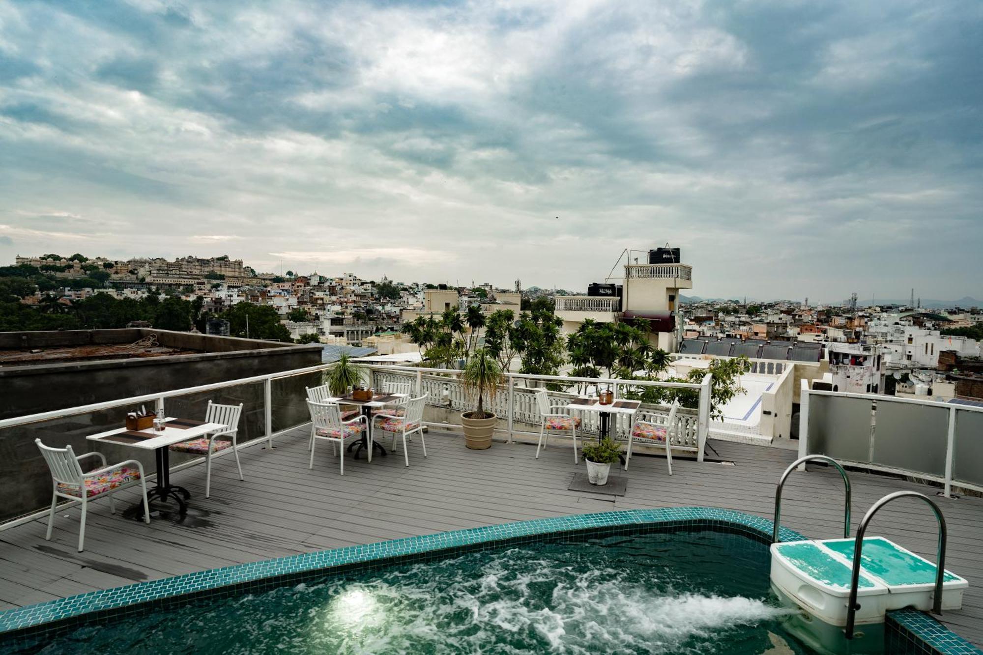 Tripli Hotels Shiv Villas Udaipur Kültér fotó